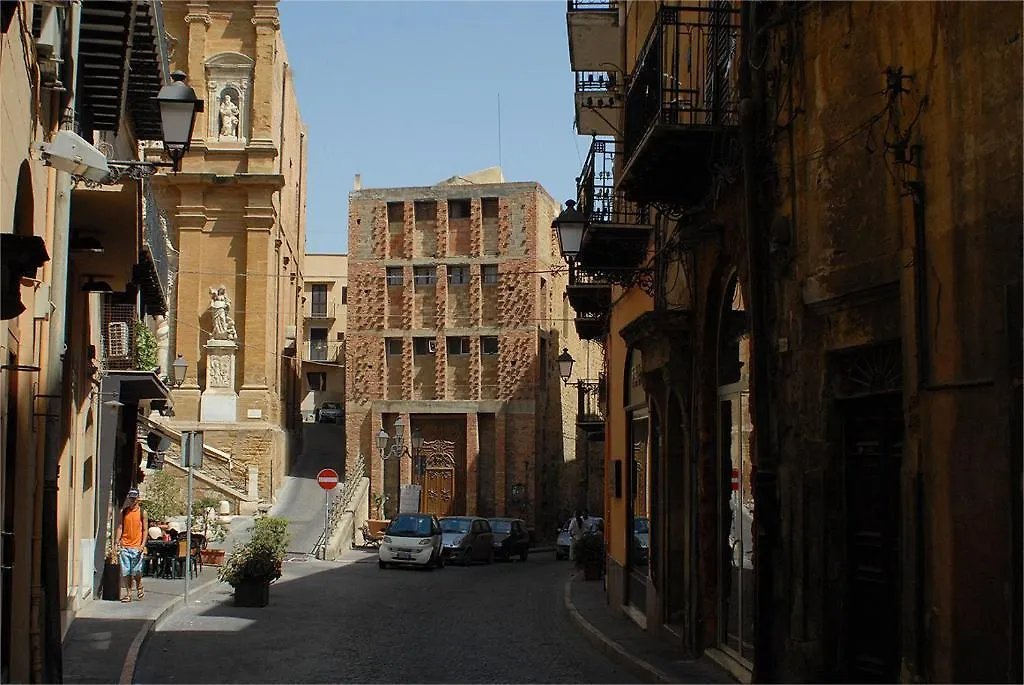 Domus Antiqua Bed & Breakfast Agrigento 3*,