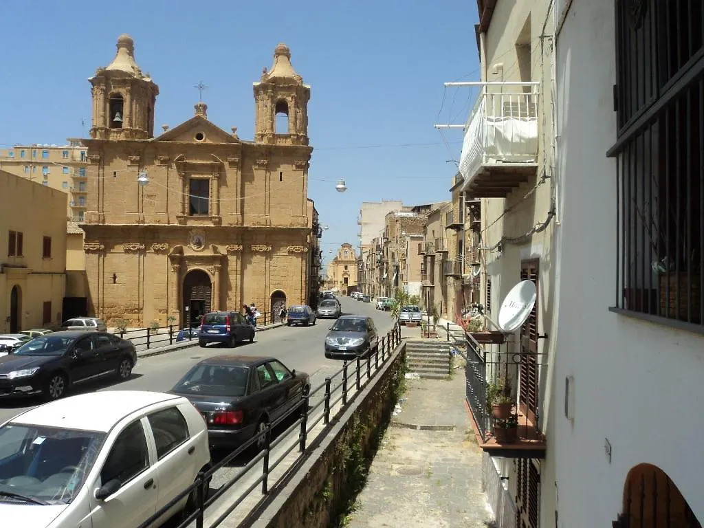 Domus Antiqua Bed & Breakfast Agrigento Italy