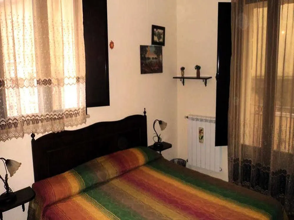 ***  Domus Antiqua Bed & Breakfast Agrigento Italy